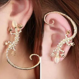 Single Lizard Stud Ear Cuff Y040