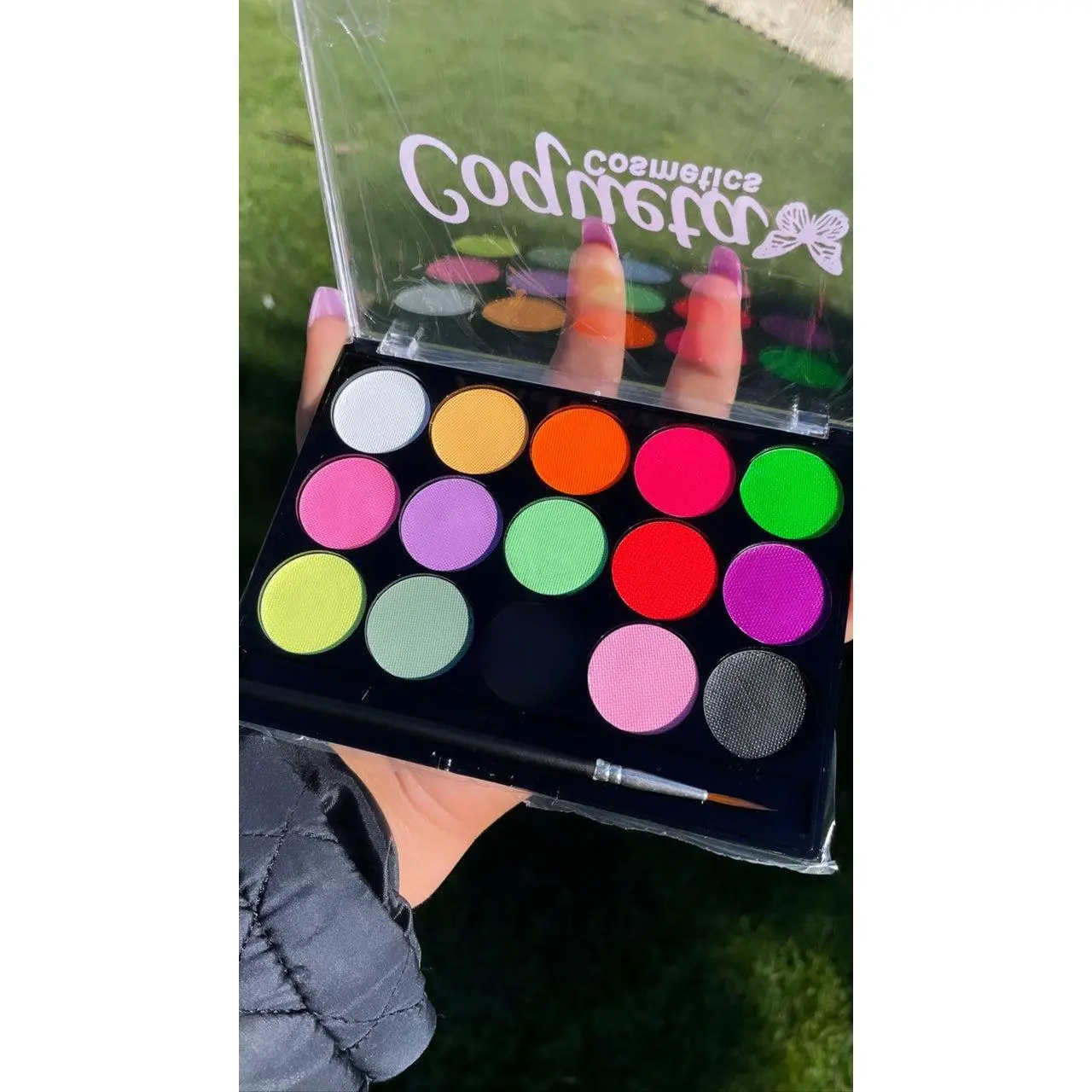 Wateract Cosmetics Water Act Eyeliner Palette - 15 Colors Water Activated Eyeliner Palette Contains Neither