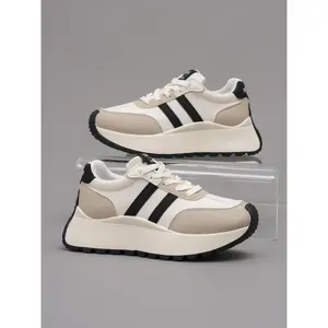 Women’s colorblock dad sneakers for spring/autumn, new breathable mesh design, thick sole for height increase, casual sports sneakers—fashionable and comfortable shoes