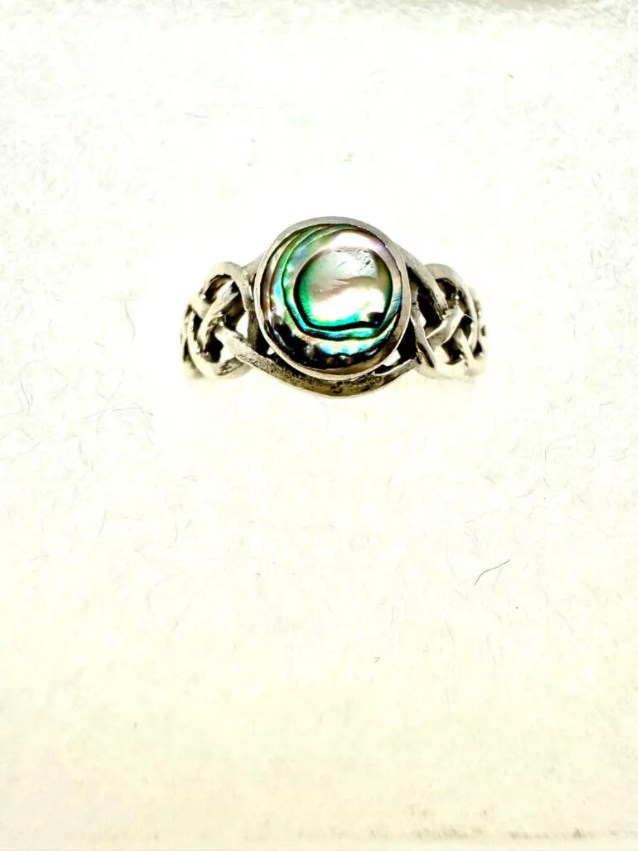 Celtic with Abalon Sterling Silver Stamped 925 Ring Size 8
