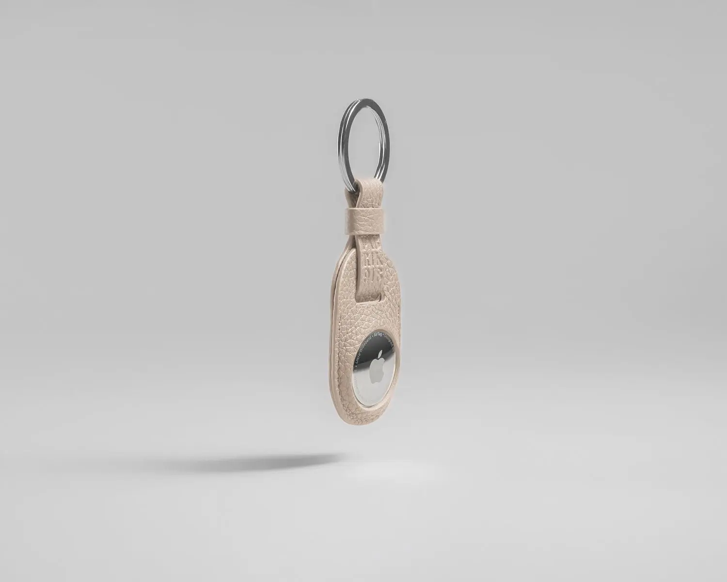 The 0.5ml Leather AirTag Keychain | Sleek Tracker Holder for Keys, Bags & More