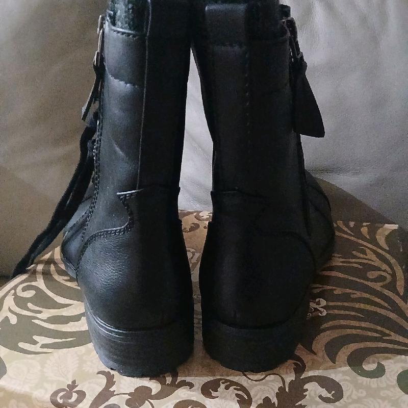 Taya Black Leather Combat Boots with Zipper and Laces for Men and Women