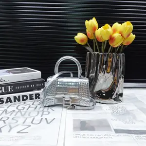 Pre-owned Balenciaga Calfskin Shoulder Bags Hourglass Small Silver Shoulder Bag T10283912