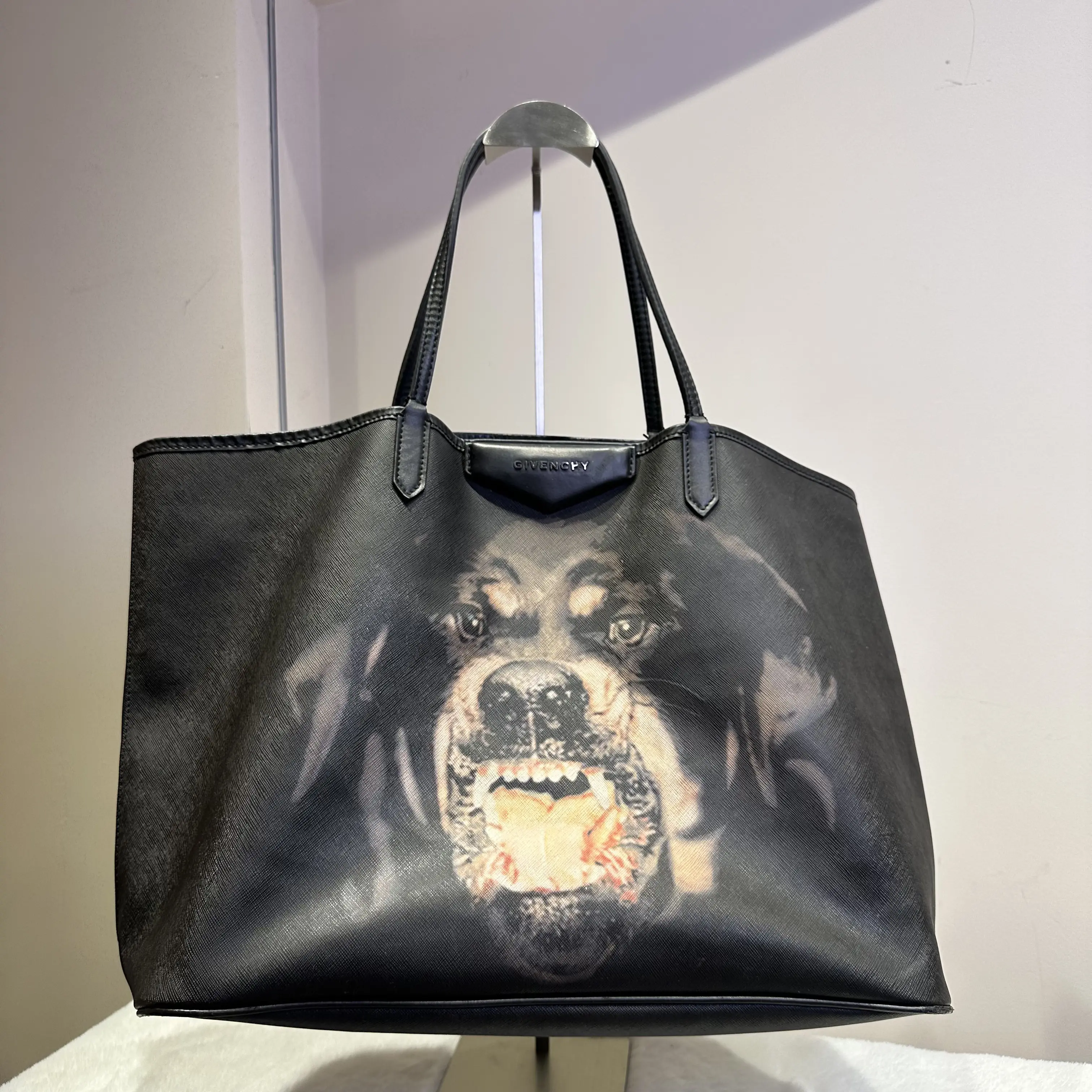 Pre-owned GIVENCHY | Large tote bag with black base and Corgi print a78