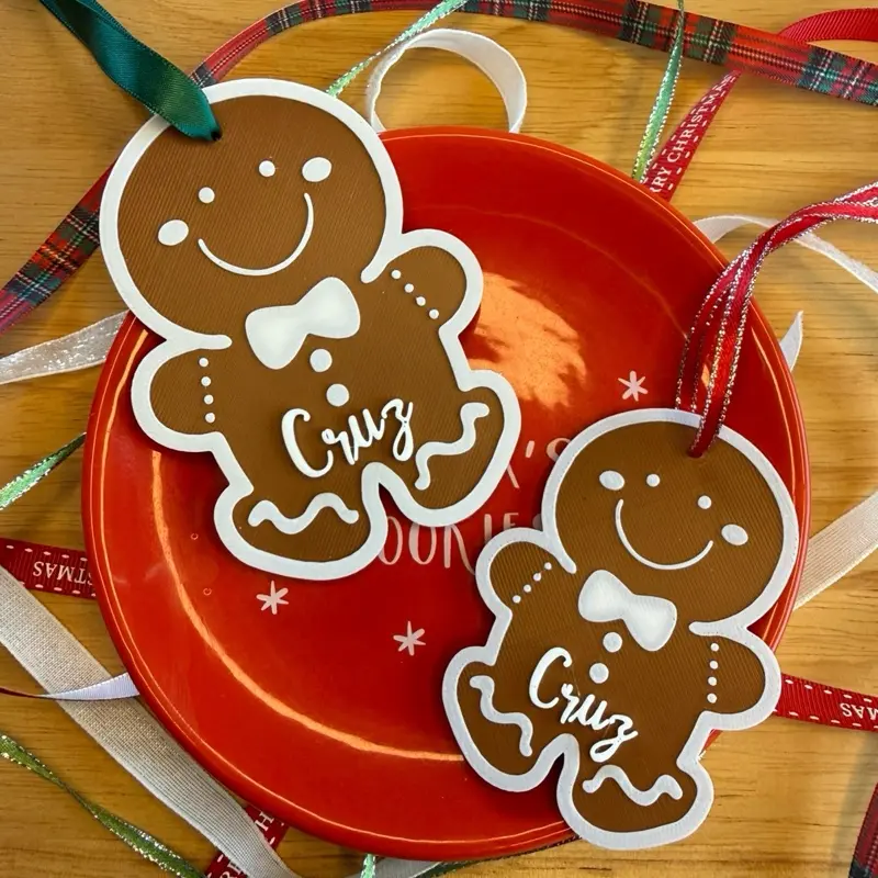 Gingerbread Gift Tags - Personalized with Name - Festive Holiday Decor - Perfect for Christmas Presents