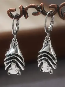 Unique Creativity Retro Gothic Style Vampire Bat Hanging Upside Down Creative Personality Exquisite Versatile Pendant Earrings Gift Daily Matching Unisex