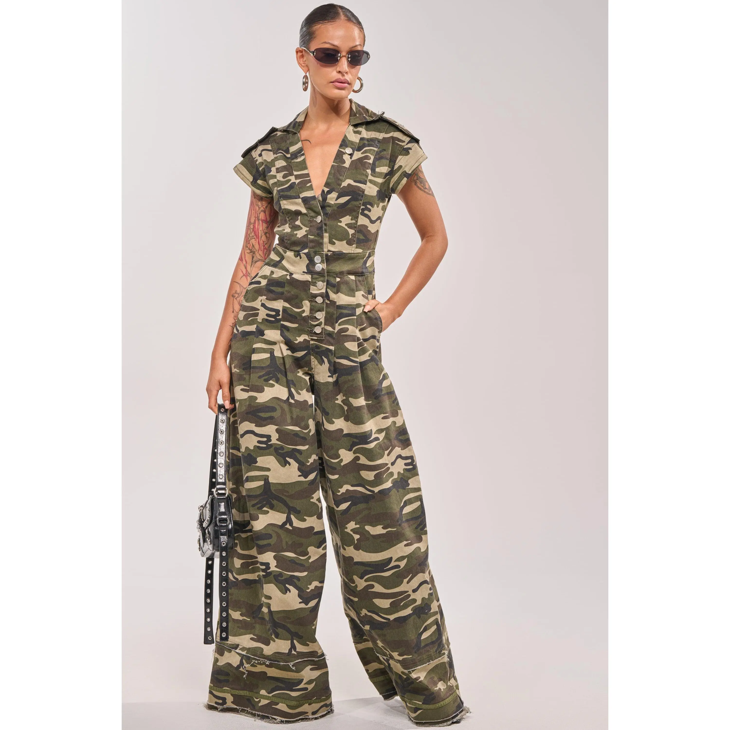 MAJOR DRAMA CAMO JUMPSUIT IN CAMO