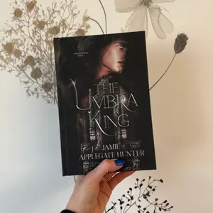 Signed Hardcover The Umbra King by Jamie Applegate Hunter, Book One of the Vincula Realm Duology - Dark Fantasy Romance, Best of Booktok