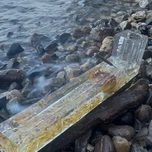 Handmade Incense Holder with Resin & Crystal - Elegant Natural Materials for Versatile Use - Simple Design for Artisanal Craftsmanship