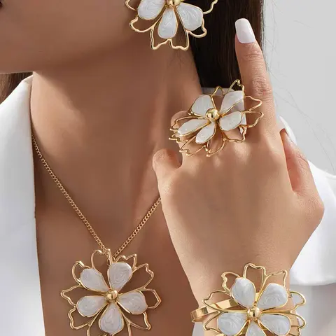 Mother's Day Gift Elegant Flower Design Fashionable Matching Jewellery Gift Set, Fashion Necklace & Ring & Earrings & Bracelet for Party, Daily Decor, Trendy All-match & Exquisite Jewelry for Birthday Gift