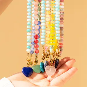 Handmade beaded necklace with heart pendant color-retaining collarbone chain y2k accessories trendy charm elegant gift