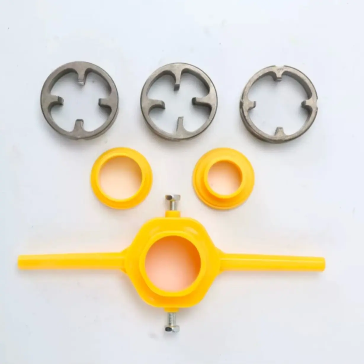 6-Piece Tapered Tap Wrench Set for Smooth Cutting, Quiet Chip Removal, Durable Manual Threading Tools