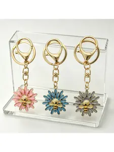 Cute Bee Flower Keychain Enamel Daisy Bumblebee Key Ring Fashion Bag Charm Accessory for Women