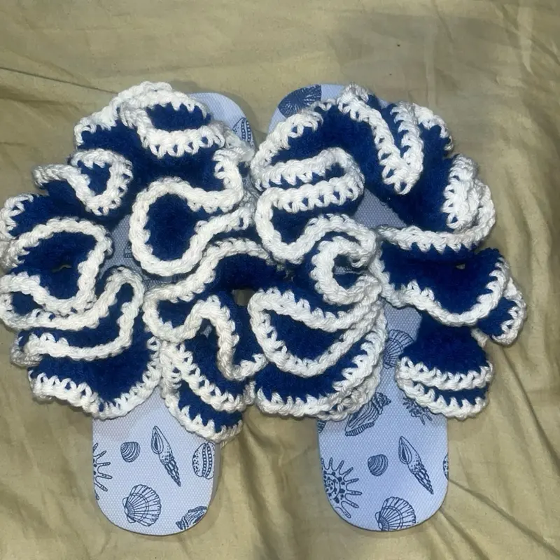 Crochet flops