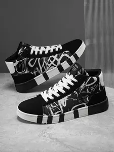 Men's Fashionable Colorblock Graffiti Print Lace Up High Top Sneakers, Casual Comfortable Sports Shoes for Daily Wear, Male All-match Round Toe Shoes for Daily Wear