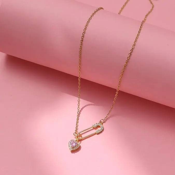Women's safety pin necklace Gold crystal heart pendant Cross CZ Paper clip Pink gemstone necklace Fashion jewelry Fashion necklace CZ Bladenecklace