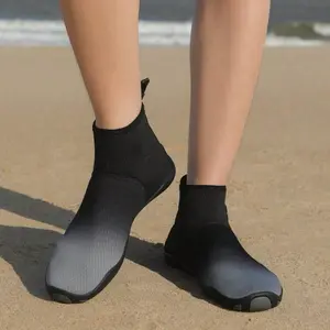 Unisex outdoor water park sports swimming socks, mid-cut diving shoes, suitable for diving, wading, beach activities, gym, yoga, weightlifting, treadmill, suitable for all seasons