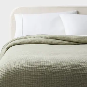 Full/Queen Matelasse Gauze Quilt Light Green - Threshold