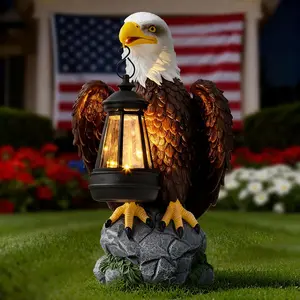American Bald Eagle Statue with Solar Light Christmas Animal Decoration, Garden Decor Sculptures Statues Outdoor, Yard & Lawn Figurine, Bald Eagle Gift for Men (Bald Eagle-Light)