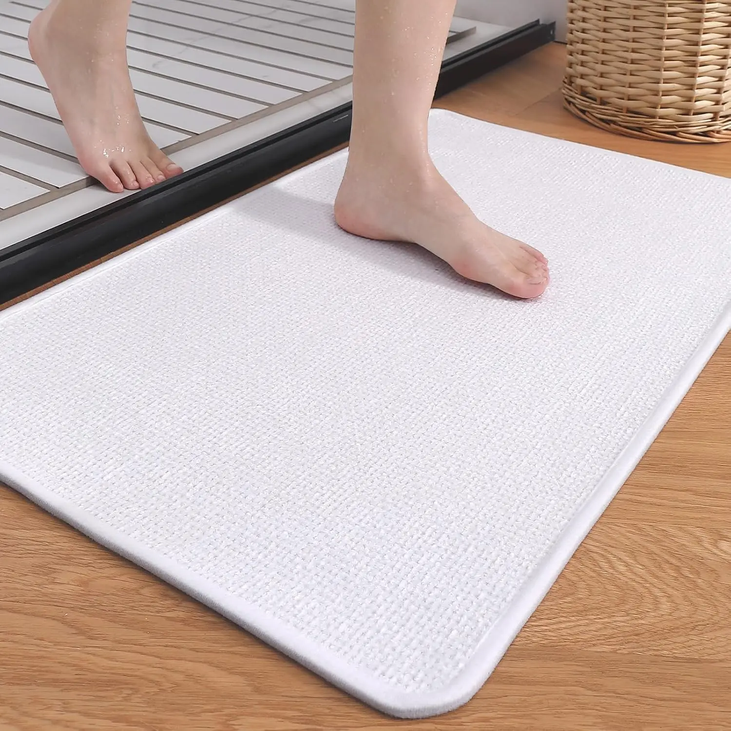 Non-Slip Quick Drying Bath Mat - Super Absorbent, Thin, Non-Shedding, Washable Flat Rubber-Backed Bath Rug for Washroom, Shower & Bathtub Floors Decor, Bath Tub Mat Non Slip