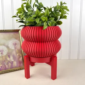 Milo Planter Pot, Indoor Planter, Tabletop Flower Pot