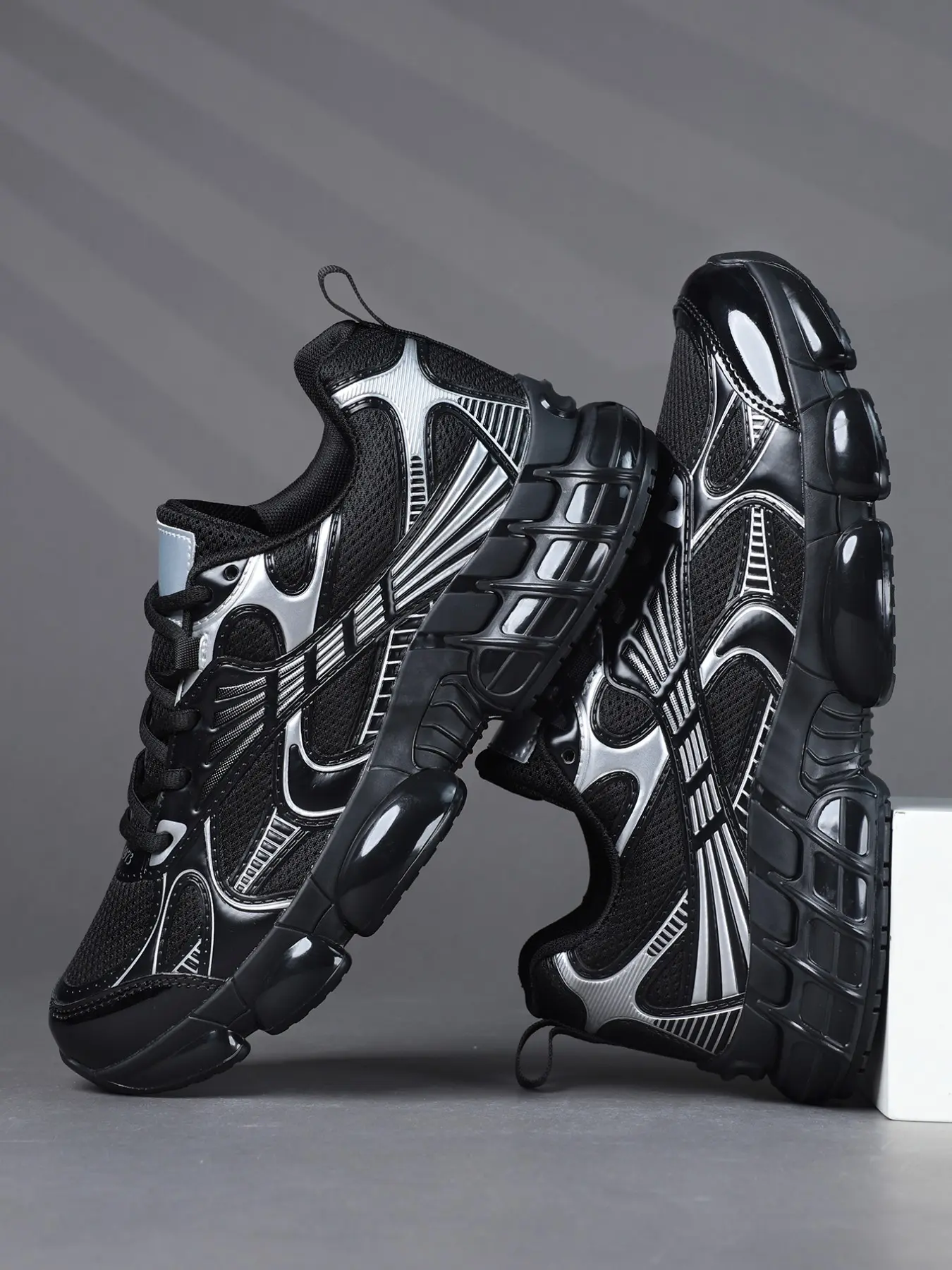 Men's Sport Sneakers, Casual Breathable Comfort Running Sneakers, Low Top Patchwork Laces, Fashion All-Season Training Shoes