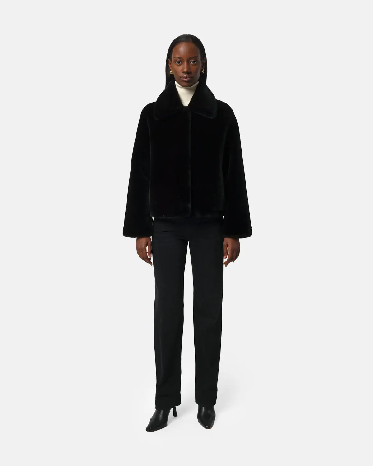 Elis Noir Short Coat