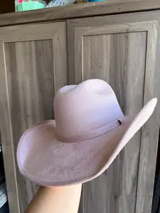 Princess Pink Sombrero Gamuza