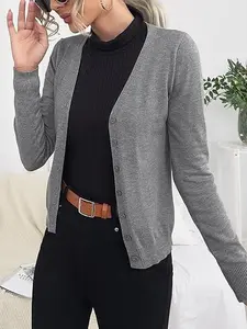 Women's gray V-neck cardigan sweater, long-sleeve buttoned crew neck pullover, suitable for layering in autumn and winter, casual knitwear, basic slim fit style, new model 2025, comfortable and soft, layered top, stylish everyday wear