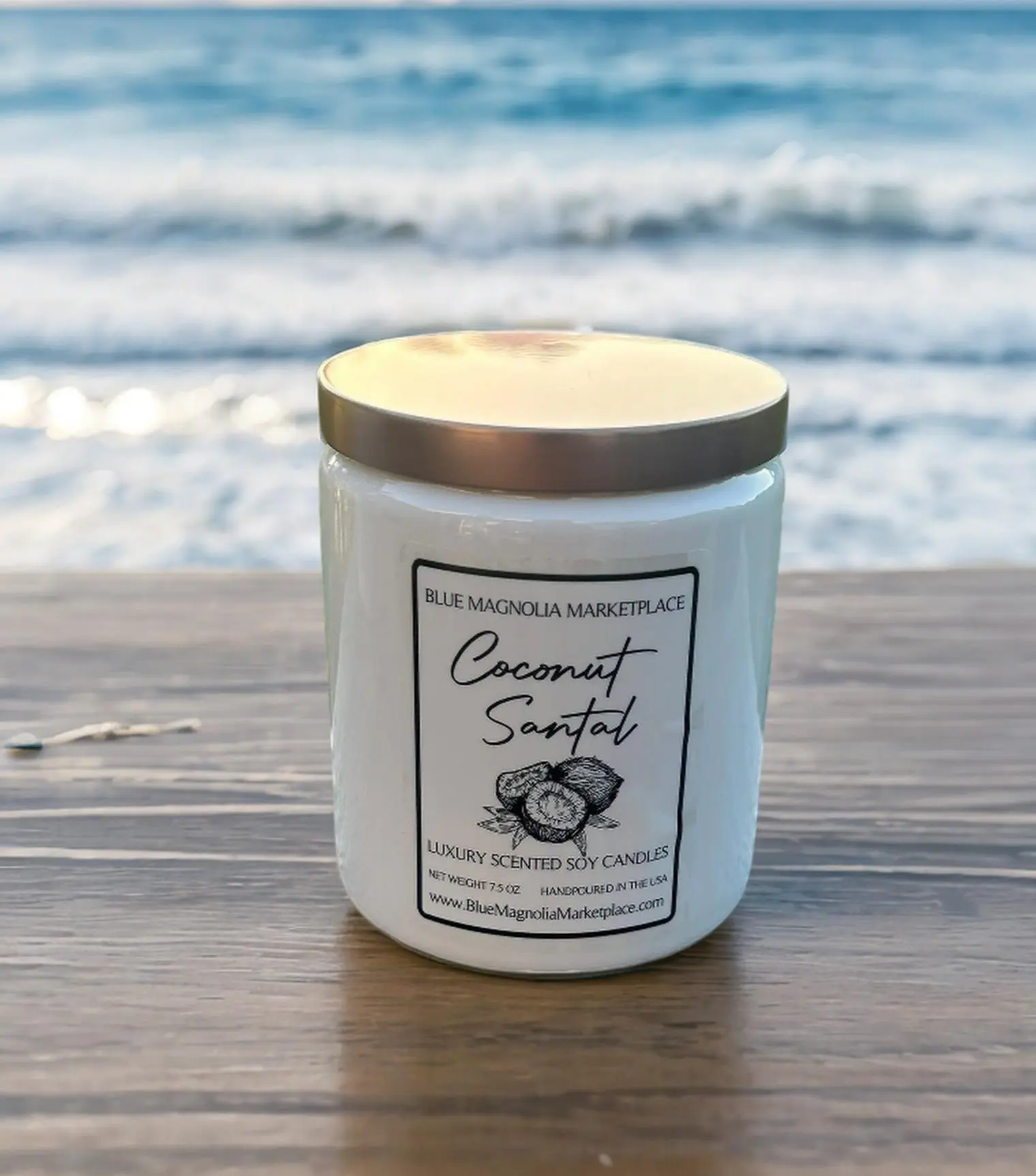 Coconut Santal Candle with Grapefruit, Mint, Lavender and Rhubarb Fragrance