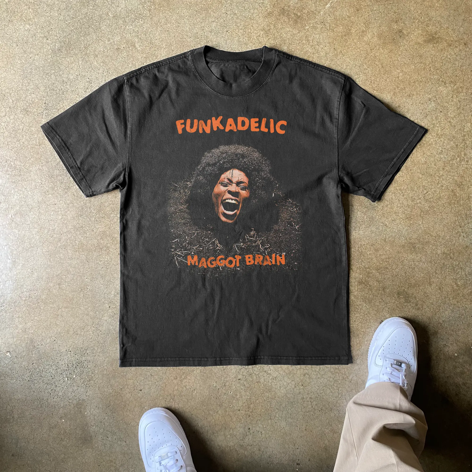 FUNKADELIC BLACK HEAVY WEIGHT TEE - TikTok Shop