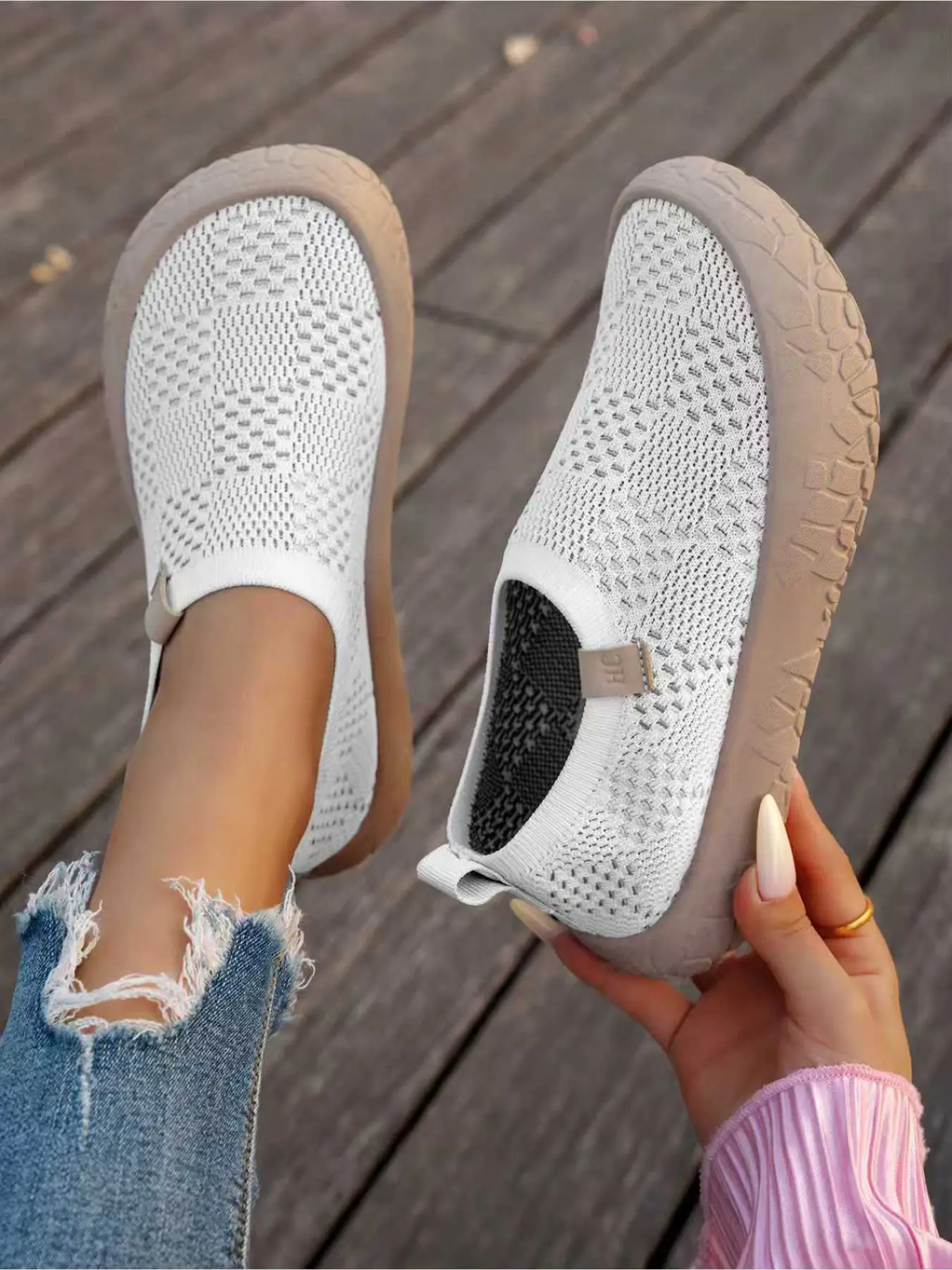 Versatile Thick Sole Height Increasing Lightweight Breathable Anti-Slip Soft Bottom Comfort Walking Shoes, Women's Casual Footwear, Mesh Breathable Shoes, Thick Soled Shoes