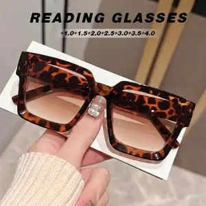 Vintage Tortoiseshell Square Reading Glasses, Leopard Pattern Eyeglasses, Women's Fashion Gradient Lenses 1.0-4.0 Diopter, Photochromic Unisex Daily Use