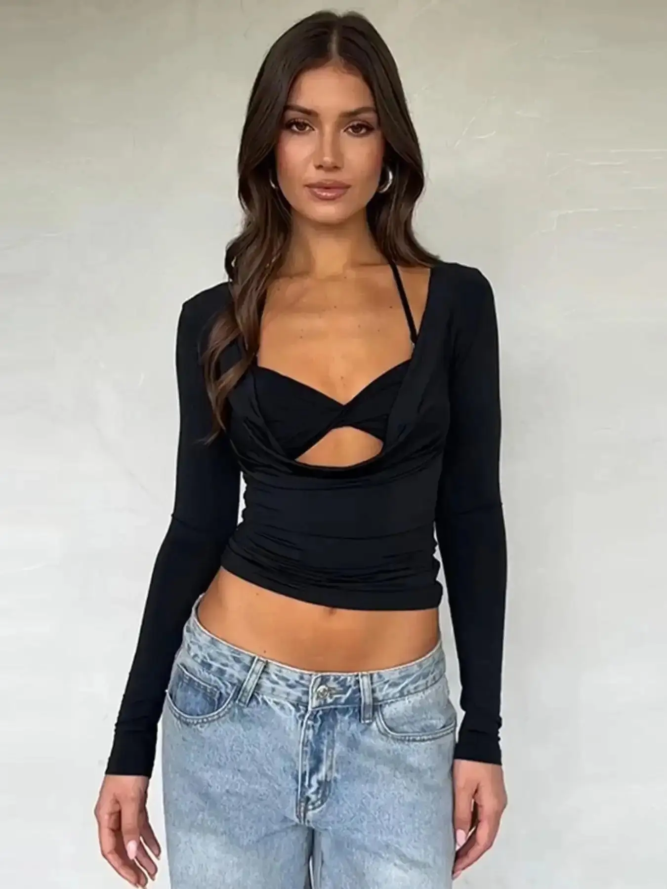 Women's Plain Twist Cut Out Halter Tee, Casual Tie Back Long Sleeve 2 in 1 T-shirt for Spring & Fall, Clothing Daily Wear, Valentine's Day, Gift, Plunge Neck Top, Lady Crop Womenswear capsule wardrobe modern dressed down