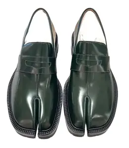 2025 New Couple Platform Tabi Split-Toe Loafer Slipon British Style Horseshoe Leather Derby Shoes for Men & Women Green Pig's KnuckleClosed Weight Sweat Footwear Boy Flat Bedroom Tactical Flatform