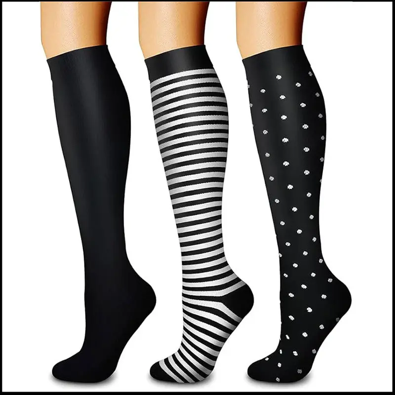 3 pairs  27 black/striped/polka dot
