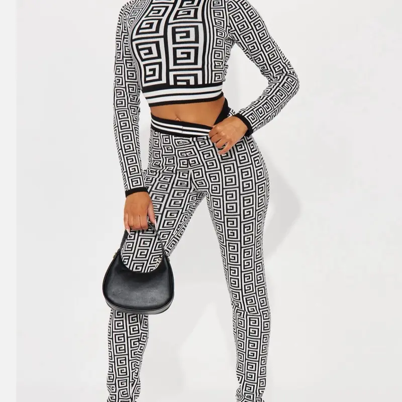 Pant Set Pull Over Sweater with Geometric Pattern - Pullover Style Top and Matching Pants Ensemble