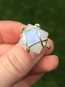 Women's Moonstone Ring, Vintage Style Crossed Design Elegant Ring, Engagement Rings, Perfect for Weddings, Anniversaries, Birthdays, Valentines Day, Handmade Jewelry Gift, Statement Ring