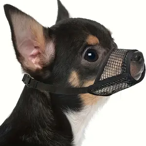 A Bite-Proof Mesh Muzzle Suitable for Short-Nosed And Small to Medium-Sized Dogs, Specifically Designed for Breeds Like Chihuahuas And Pomeranians, Featuring Breathable Fabric And an Open Design, Making It Very Practical