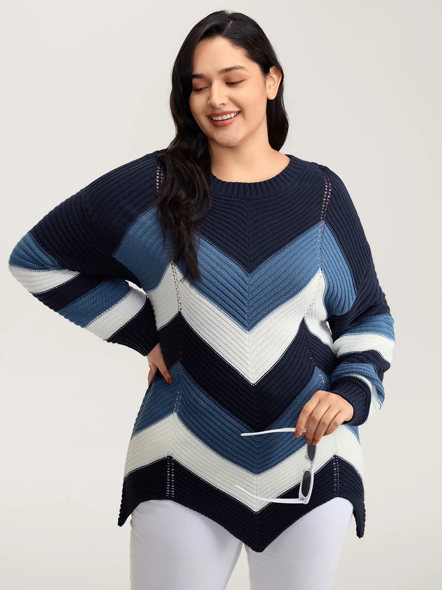 BloomChic Women's Oversized Colorblock Geo Print Acrylic Knit Pullover Sweater with Drop Shoulders and Asymmetric Hem, Knitting, Fashion Casual Top, Hand Wash