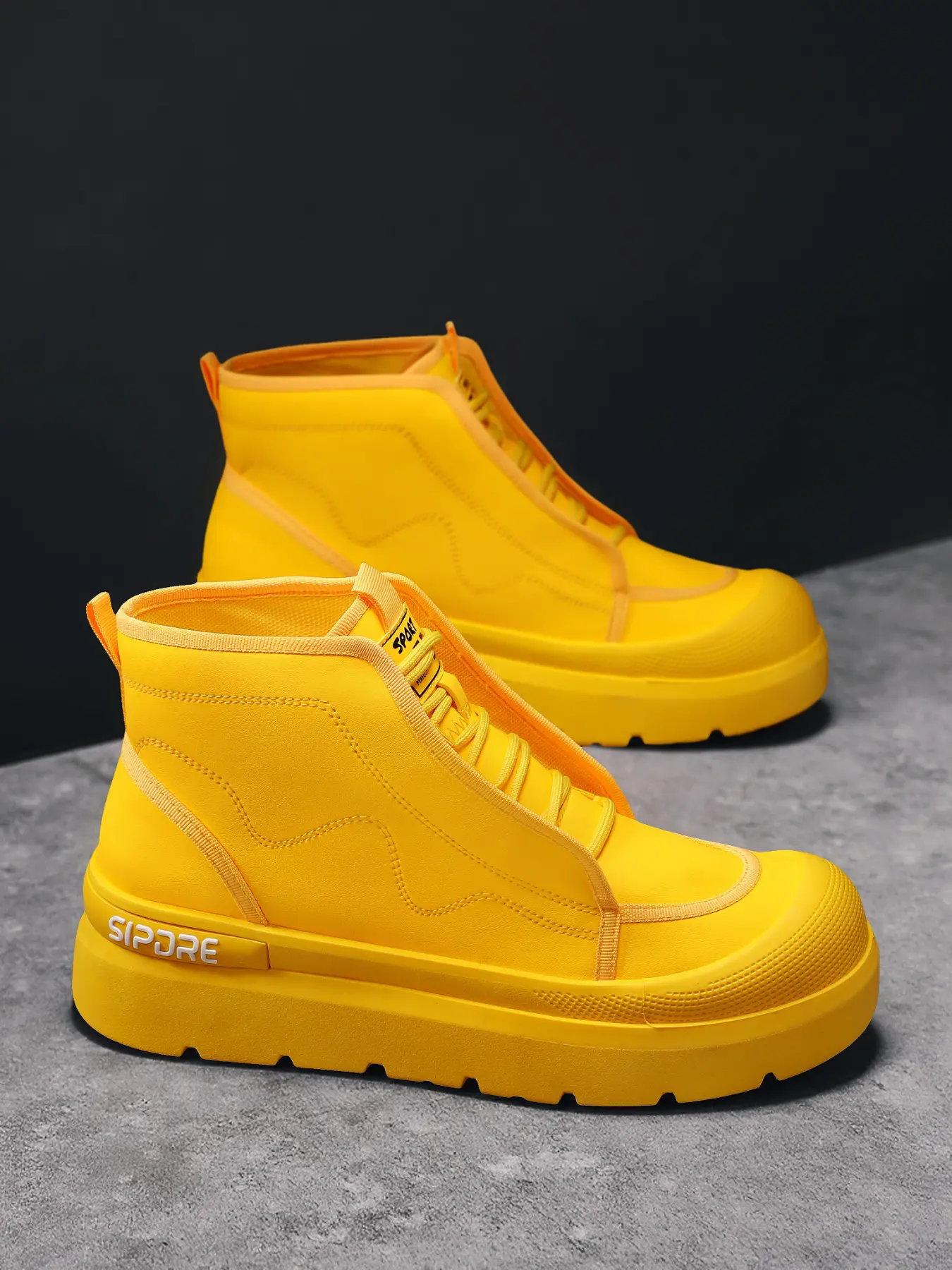 Unisex Hardcore Tech Workwear Boots: Toe Cap Protection, Reinforced Stitching, Easy Lacing. For Outdoor Trips