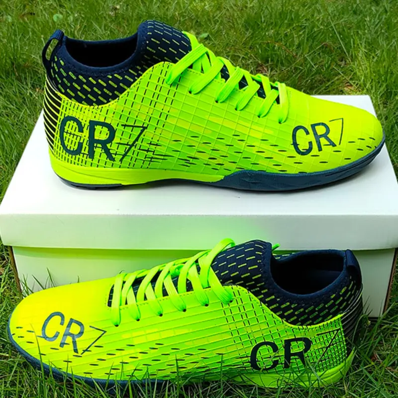 Men's Letter Print Lace Up Sports Soccer Shoes, Breathable Comfortable Sports Football Shoes, Professional Sports Football Cleats for All Seasons, Athletic Shoes, Soccer Footwear
