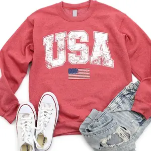 Retro USA sweatshirt for women, cozy crewneck with patriotic style, perfect for 4th of July, America-themed outfit, comfy and stylish everyday wear