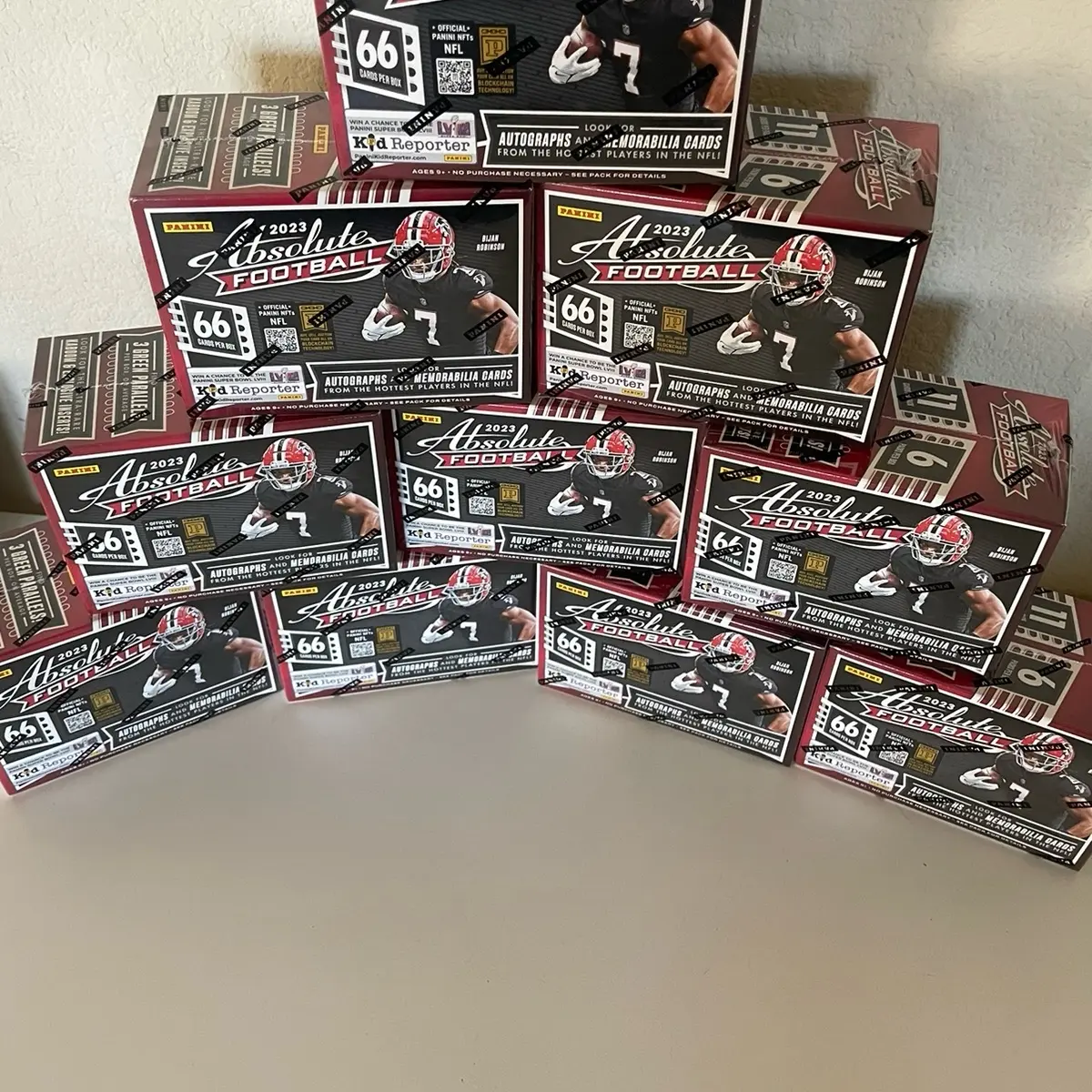 2023 absolute football 10 box break ( kaboom hunting) -PYT