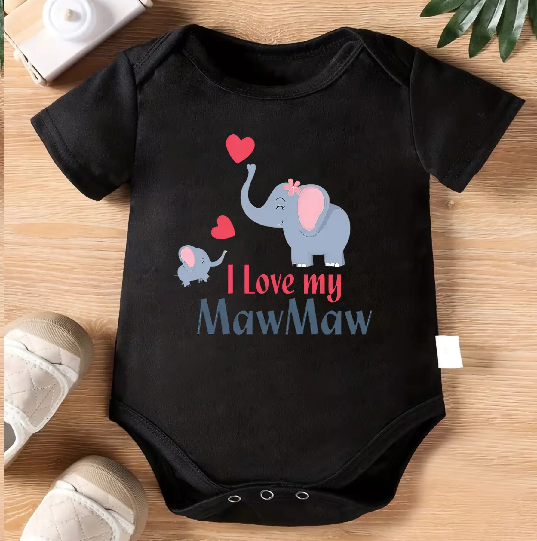 I Love My MawMaw Baby Bodysuit, Cute Elephant Infant Onesie, Grandma Gift Outfit, Newborn Baby Clothes, Family Love Gift