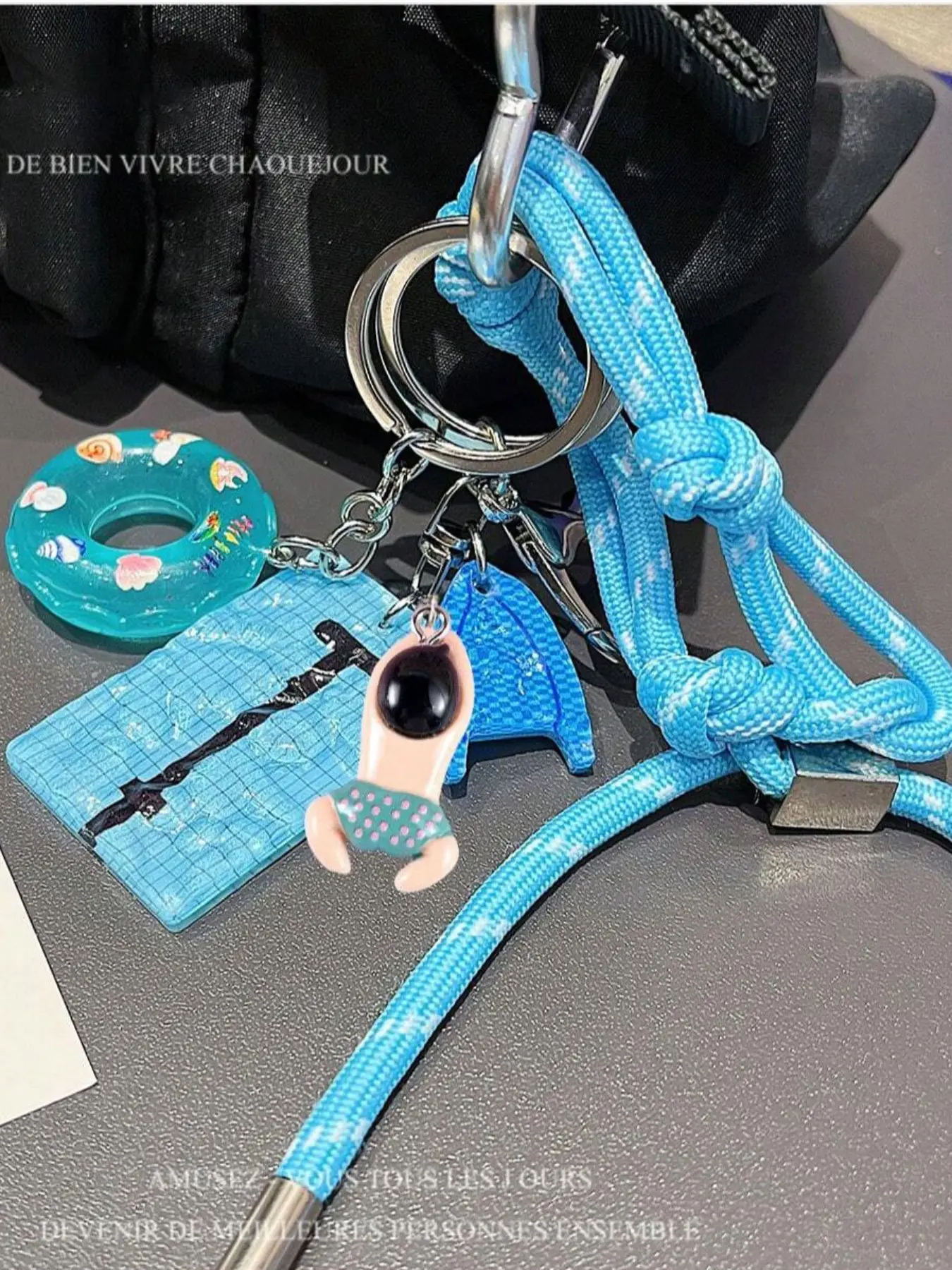 Sports Swim Ring & Swimming Pool Keychain Water Ripple Swimming Pool Keyring Lanyard, Swim Keychain, Swimming Ring Charm Accessories, Swim Accessory, Swimmer Keyring Charm Bag Purse Keychain Pendant Gift for Swimming Lovers, Swimmer