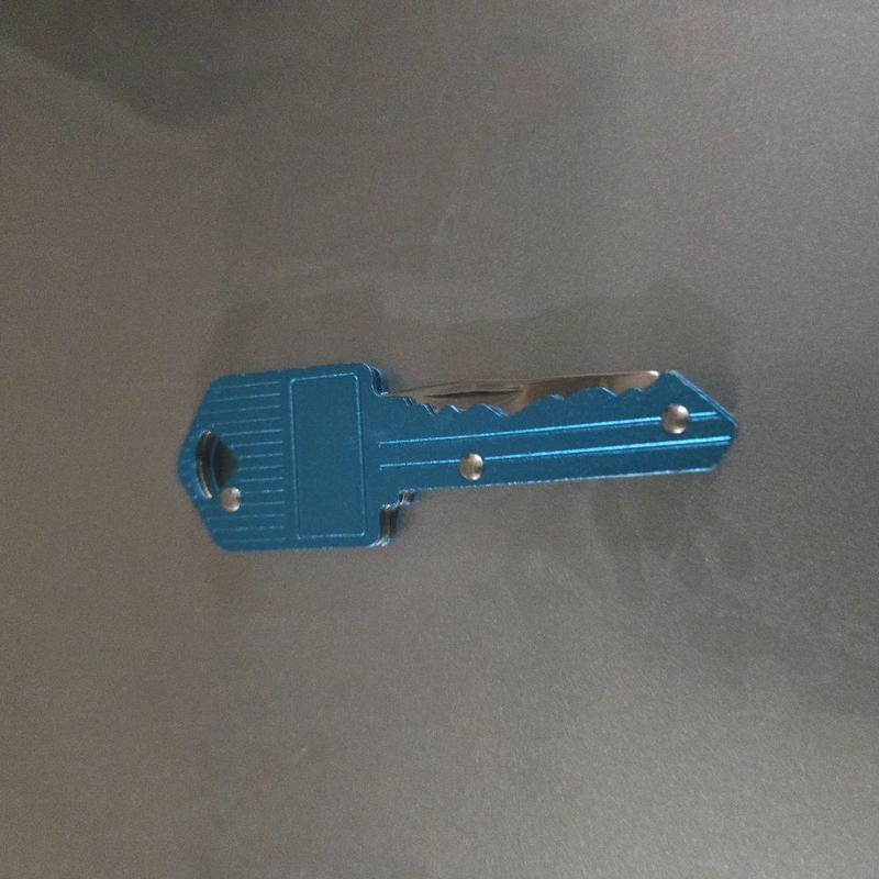 Compact Multifunctional Keychain Tool - Lightweight & Portable for Everyday Use - Easy Attach to Keyring - Versatile for Travel & Package Opening Survival Gear