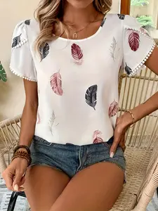 A feather print puff-sleeve short-sleeve chiffon blouse top with a simple round neckline, breathable and comfortable, suitable for spring and summer; it is a casual and sweet everyday outfit style.