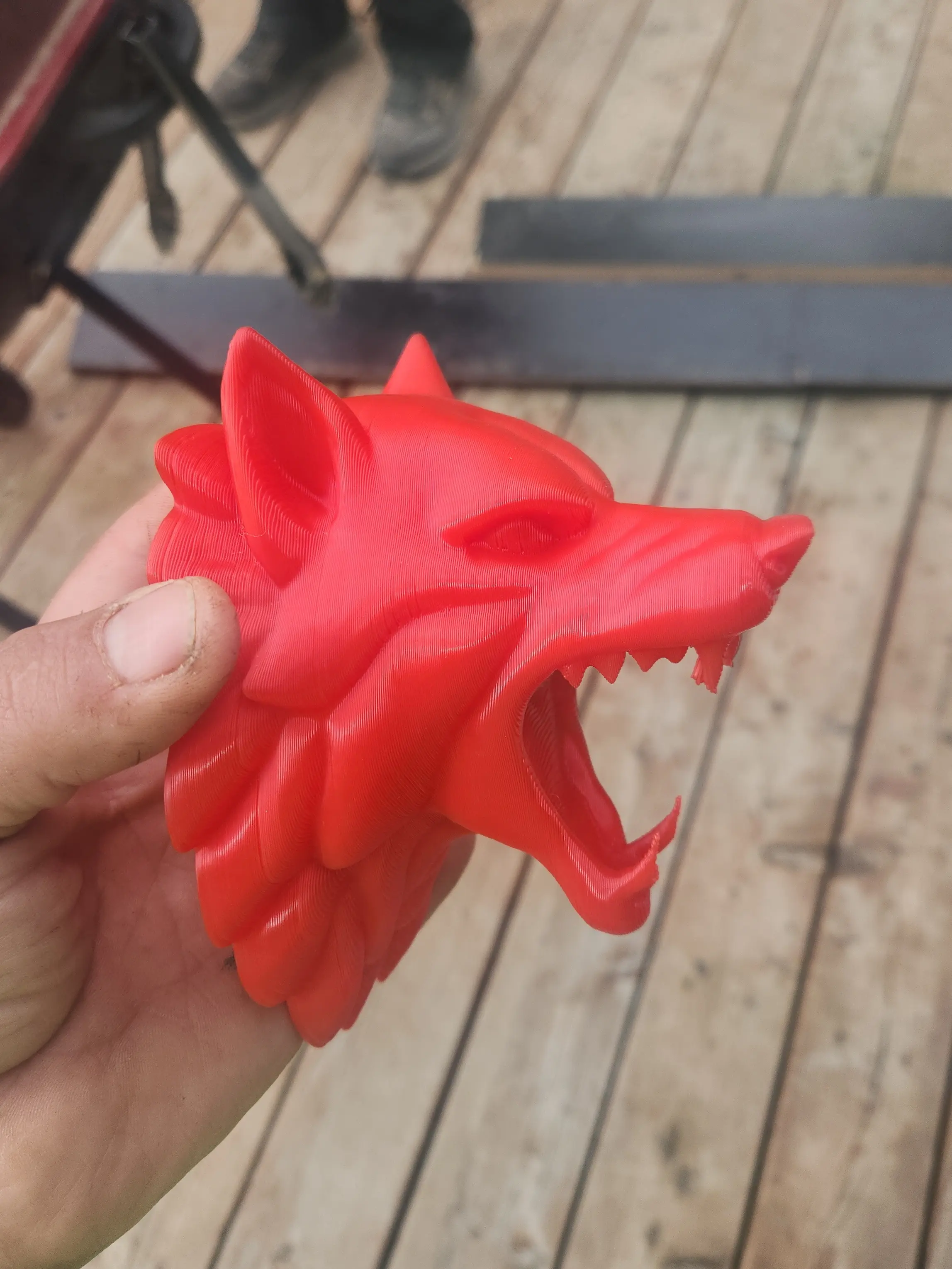 Wolf head keychain wall mount