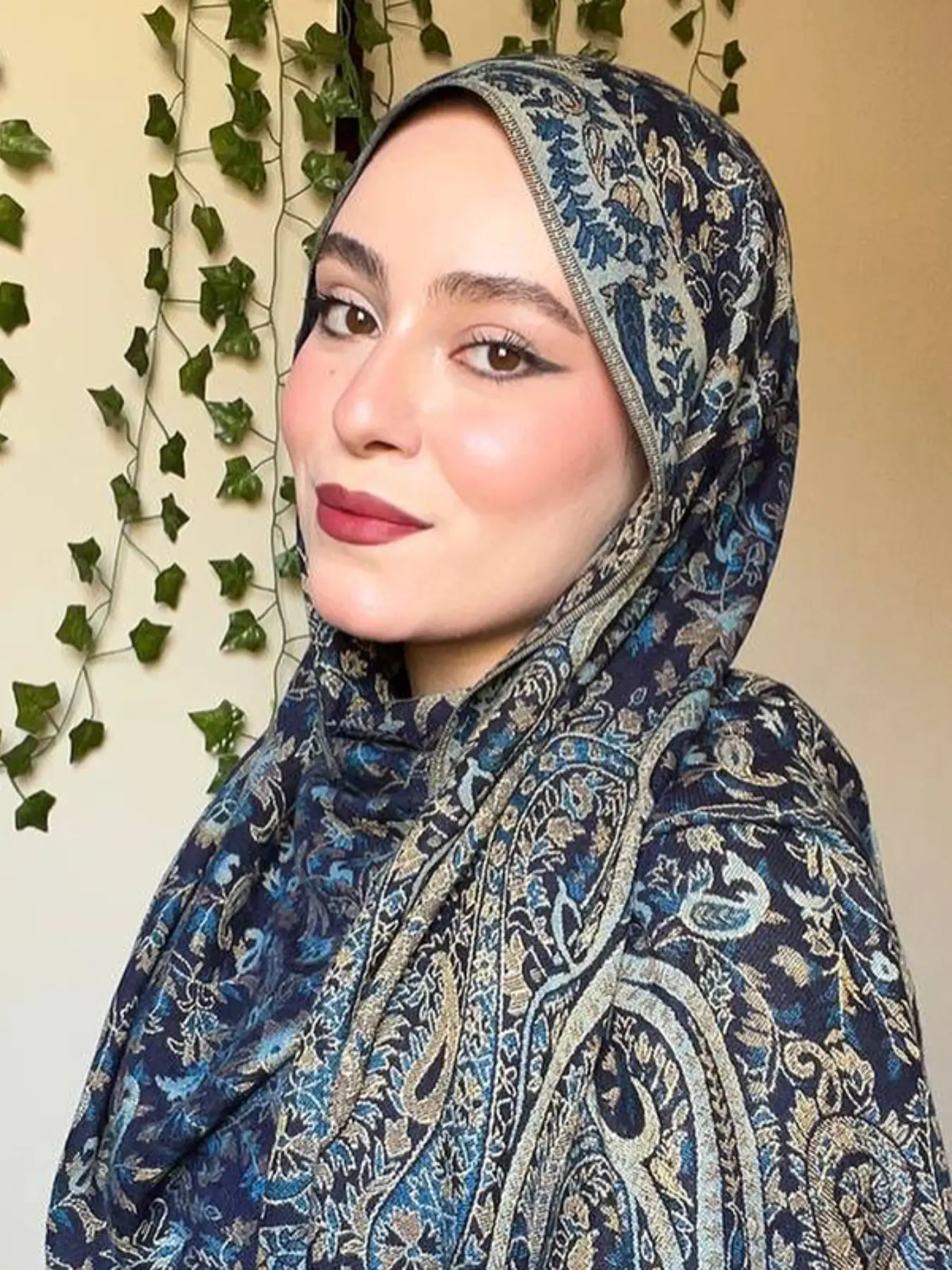 1pc Classic Jacquard Psahmina Hijab, Fashionable Elegant Simple Fresh Chic Casual Women Scarf, Polyester Scarf, Lightweight Headscarf For All Seasons, Suitable For Daily Outfit And Abaya Prayer Winter scarf muslim hijab